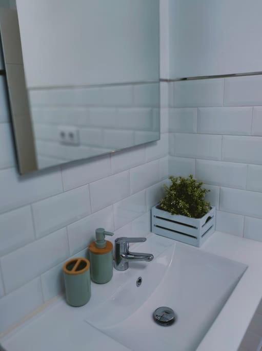 Apartamento Acerota, Con Parking Gratuito Córdoba Exteriér fotografie